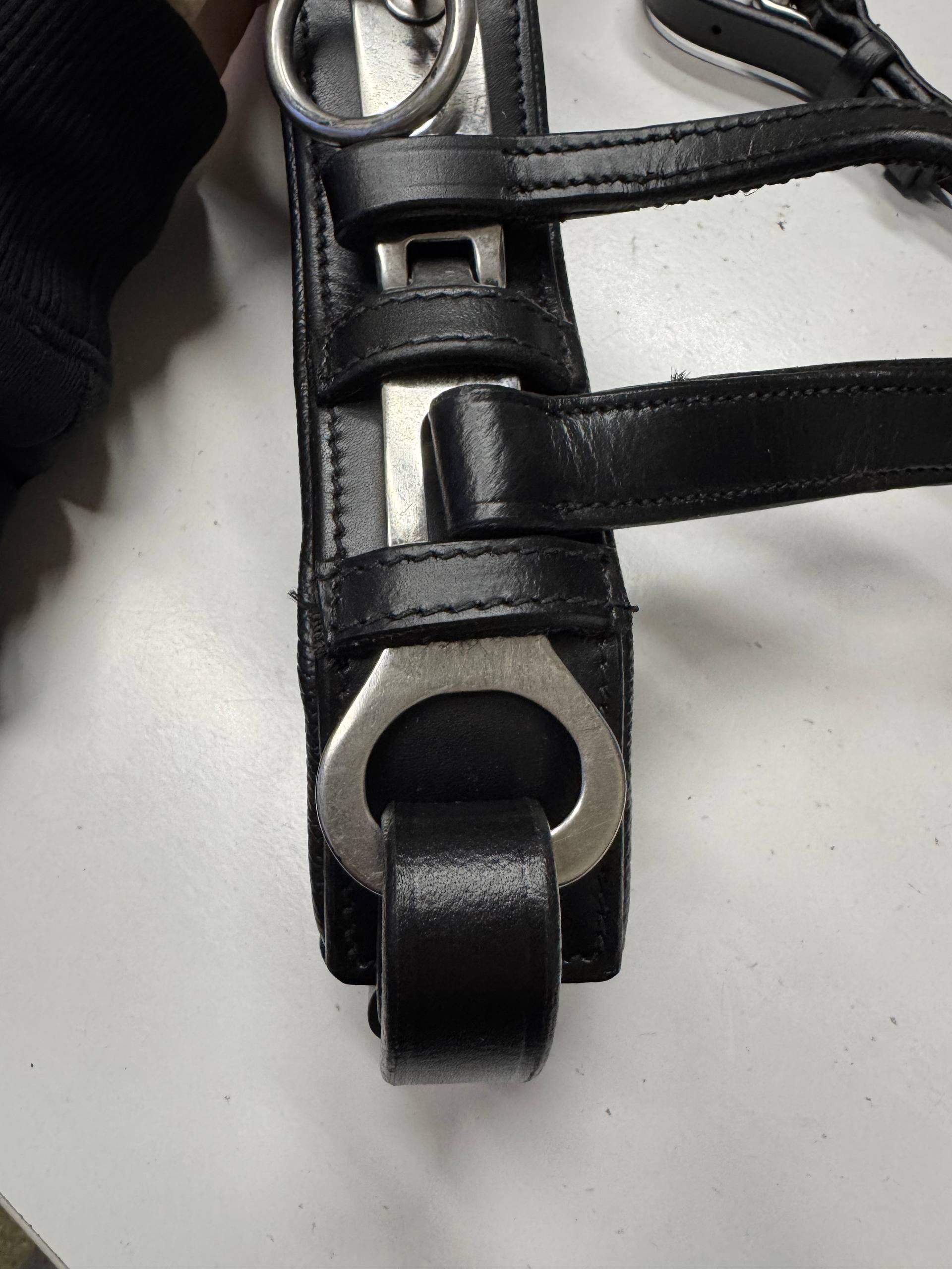 Капцунг (кавессон кожаный) от Stable.by