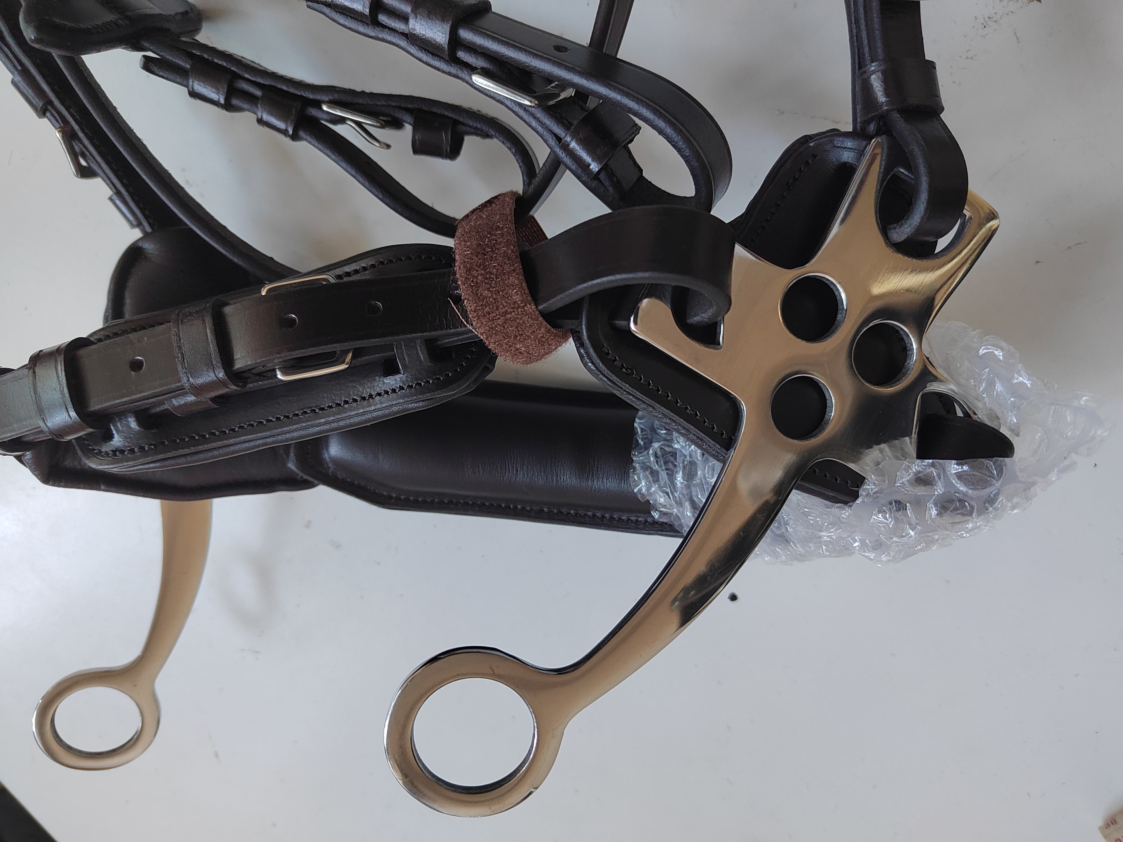 Хакамора Икс-Лайн от Stable.by