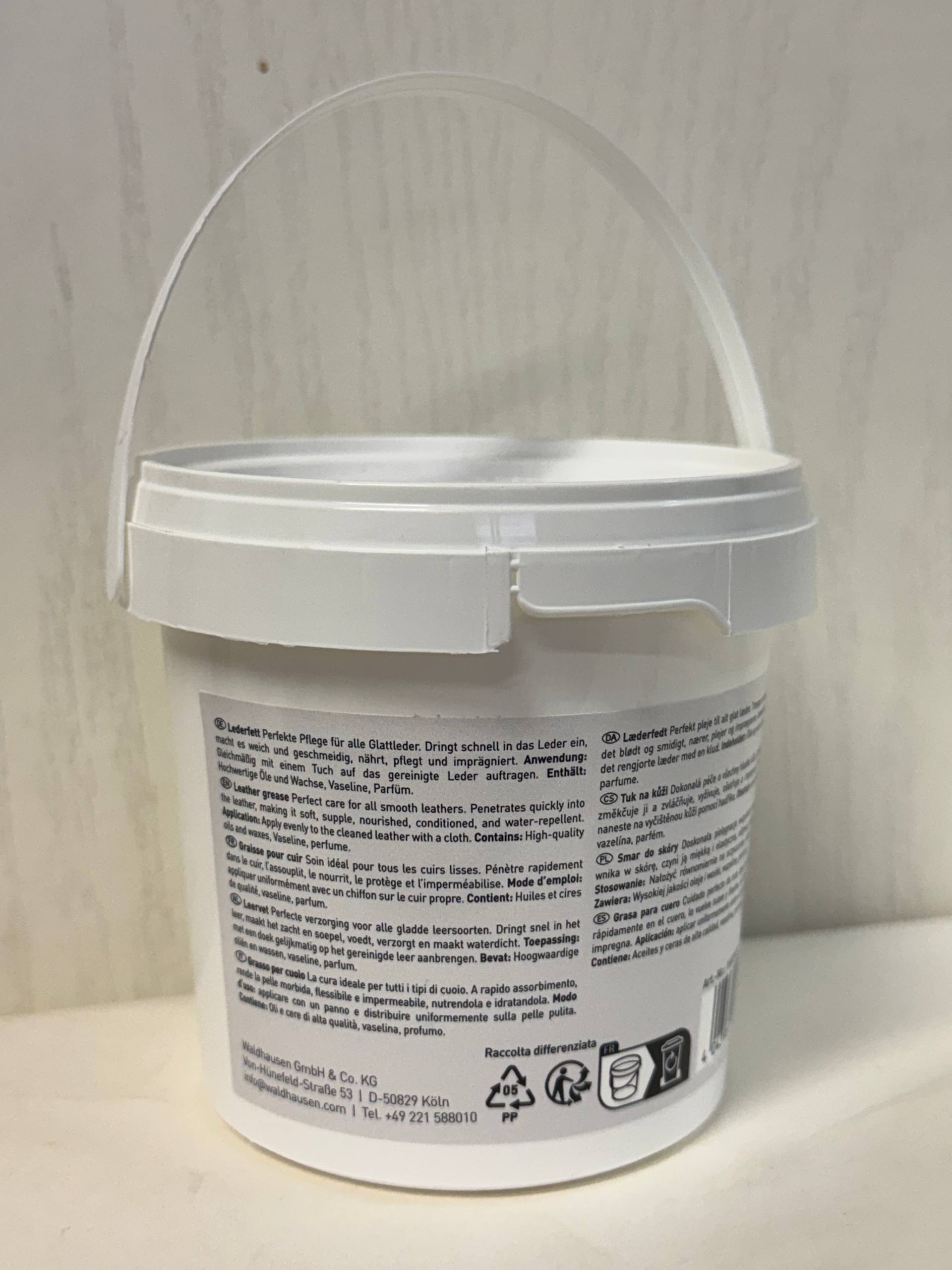 Мазь для ухода за кожей Waldhausen от Stable.by